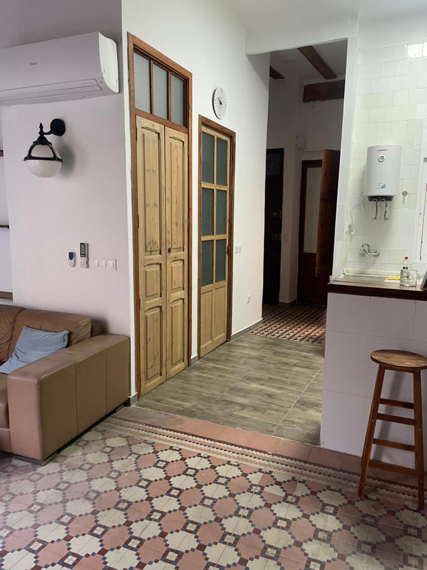 Alojamiento Ricar Apartment Valencia Ngoại thất bức ảnh